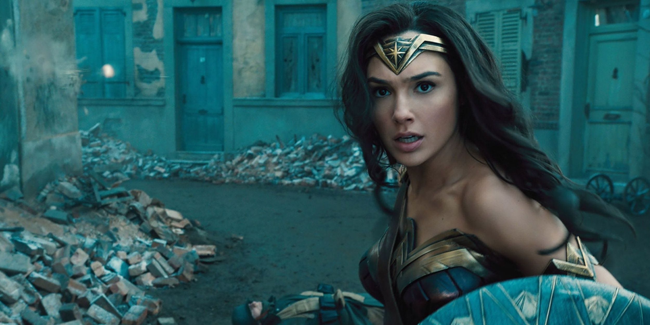 10 Things About Wonder Woman You Need To Remember Before WW84