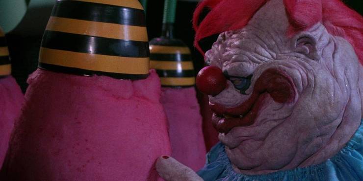 10 Hilarious Horror Movies About Killer Food Screenrant 10 Hilarious Horror Movies About Killer Food Screenrant