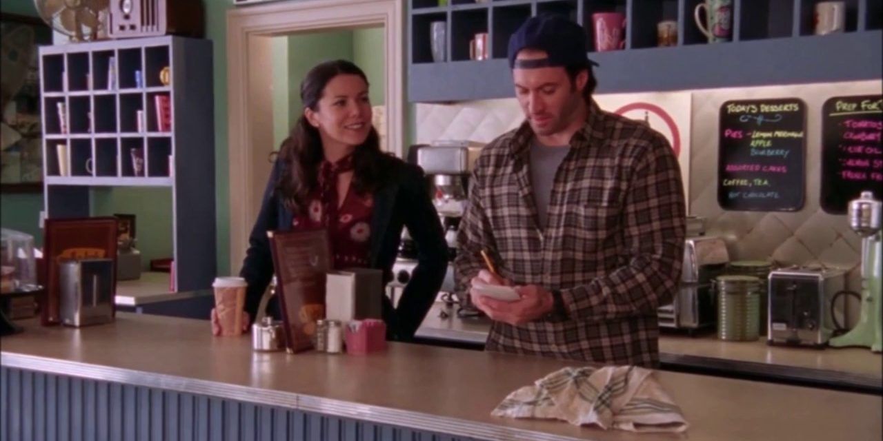 Gilmore Girls 10 Most Memorable Scenes In Lukes Diner