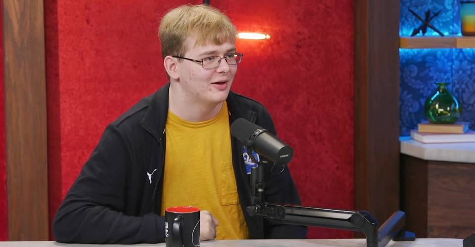 Minecraft Youtuber Callmecarson Accused Of Grooming Minors Minecraft Youtuber Callmecarson Accused Of Grooming Minors