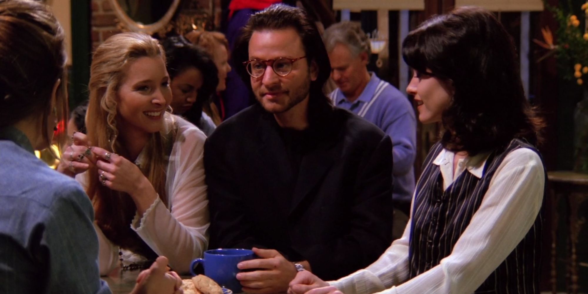 Friends Guest Star Fisher Stevens Apologizes For His On Set Behavior