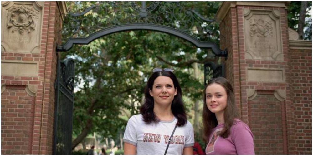 Gilmore Girls Why Rory Should Have Gone To Harvard (& Why Yale Was The Right Choice)