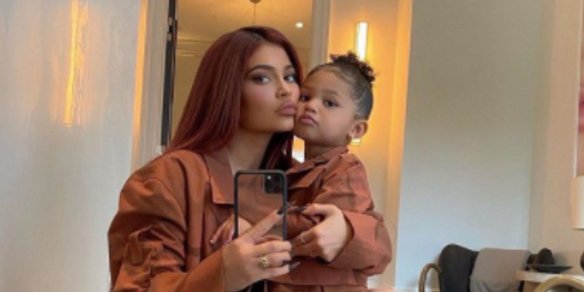 Kuwtk Kylie Jenner Travis Face Backlash Over Stormi S School Bus Photos