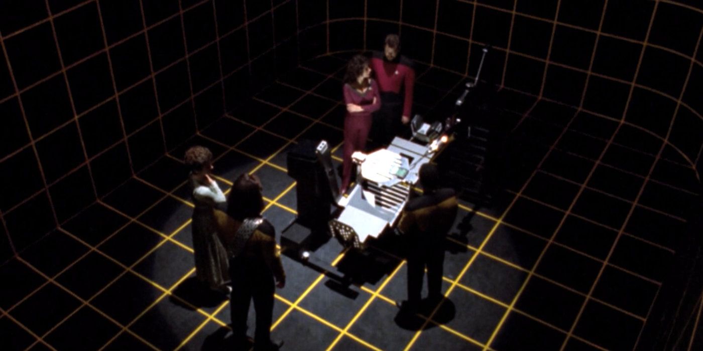 Star Trek 10 Scenes That Make Viewers Nervous When Rewatching