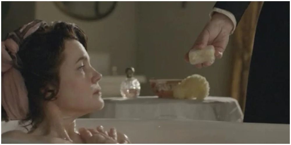 Downton Abbey Cora in the tub