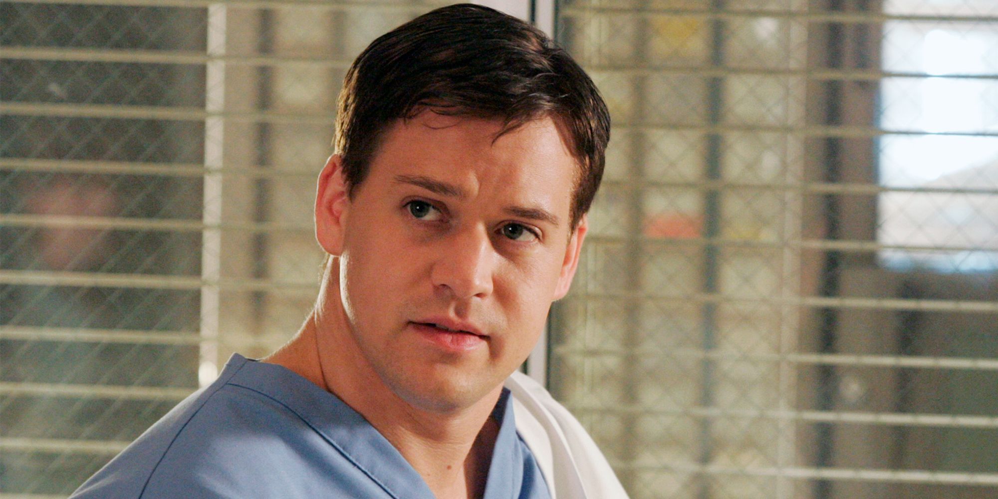 Greys Anatomy The 5 Most 5 Least Believable Character Deaths Less Believable George OMalley