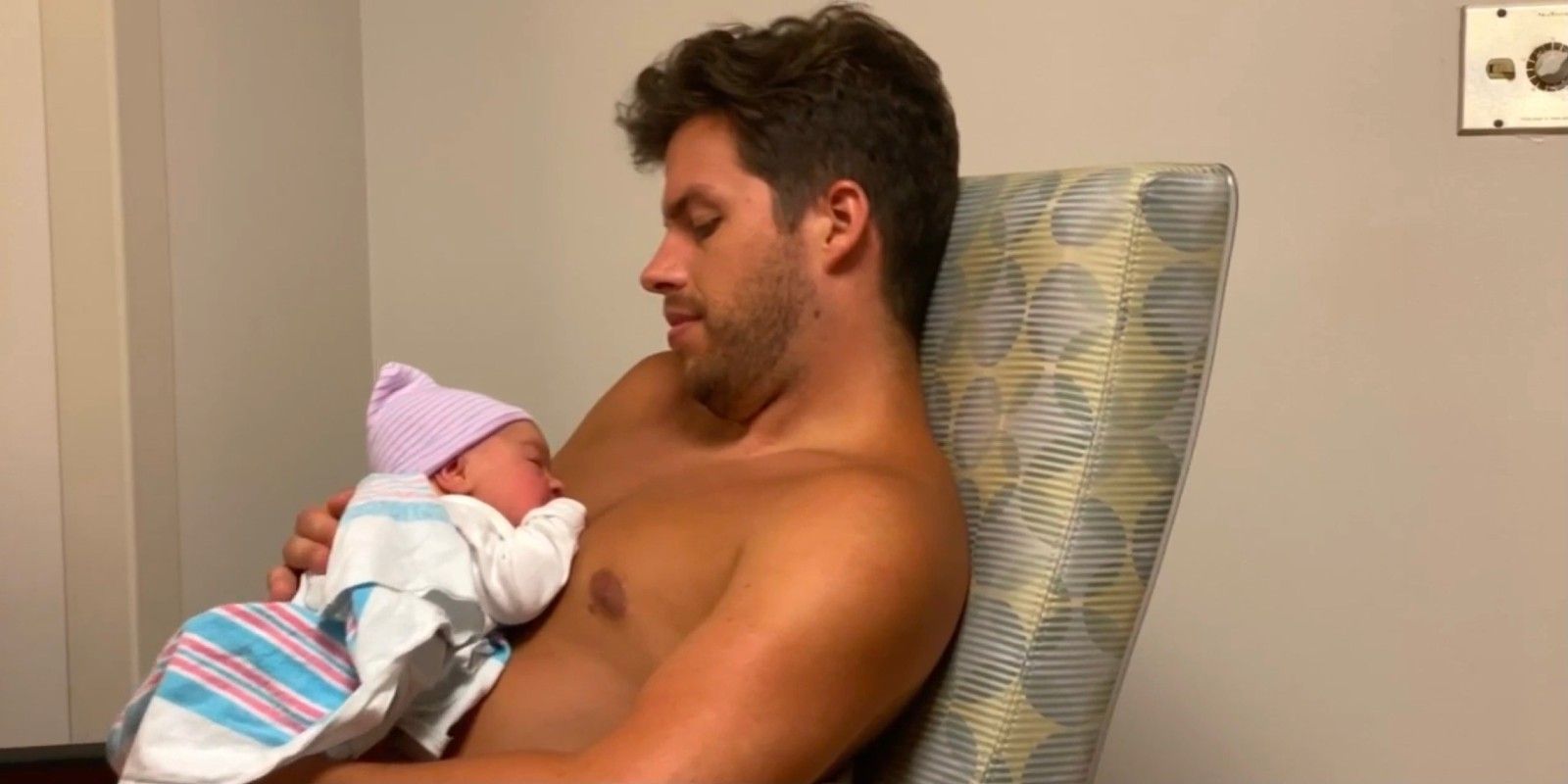 90 Day Fiance: Fans Love Jovi Dufren’s Bayou Dad Vibes In New Photo