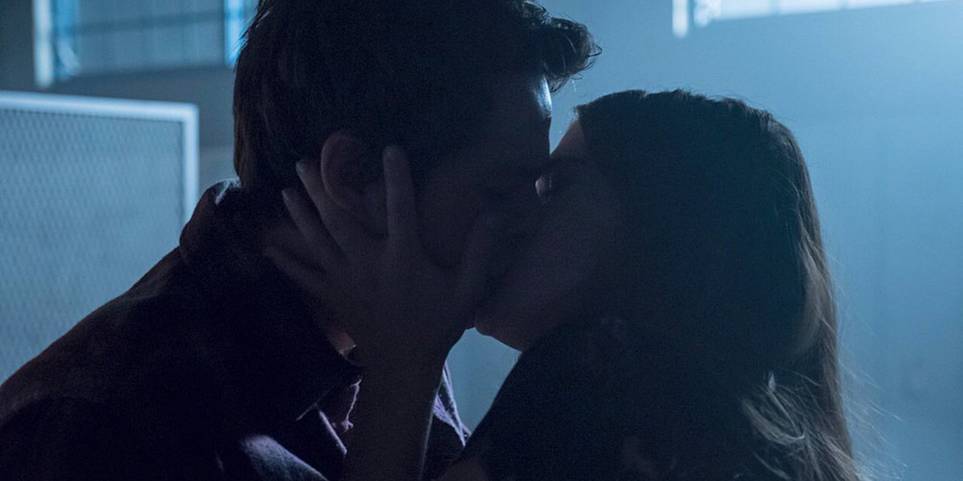 Malia episode time stiles kiss and first Five Times