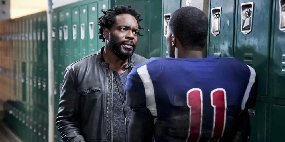 10 Best Football Players On All American Screenrant