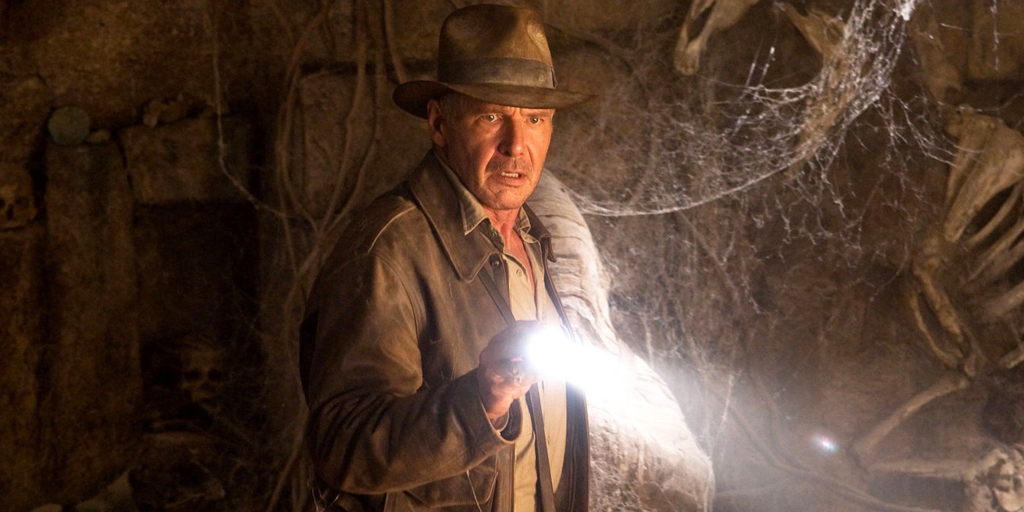 Harrison Ford ferido durante a cena de luta no Indiana Jones 5 1