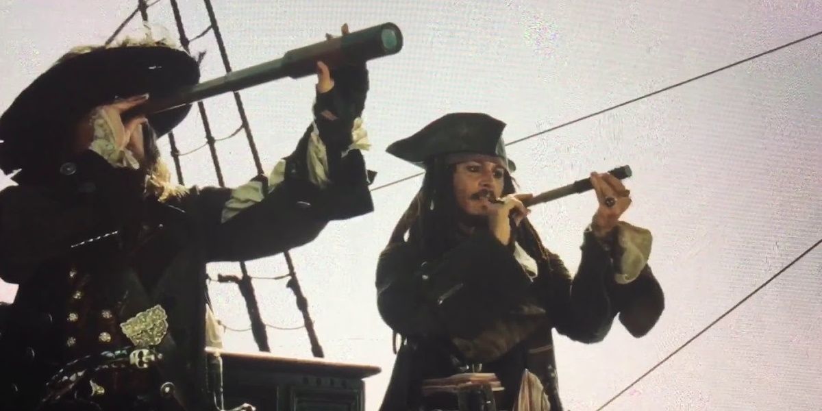 Jack Sparrow and Captain Barbossa with spy glasses Cropped