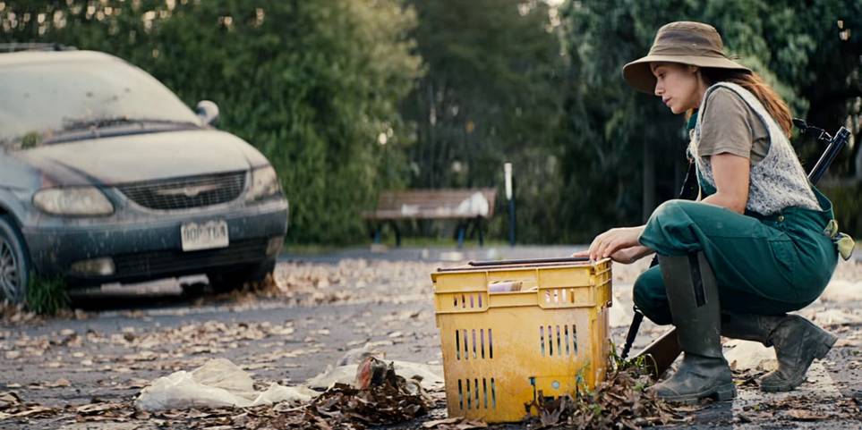 Sweet Tooth Theory Tommy Left Wendy At The Zoo Screen Rant Sweet Tooth Theory Tommy Left Wendy At The Zoo Screen Rant