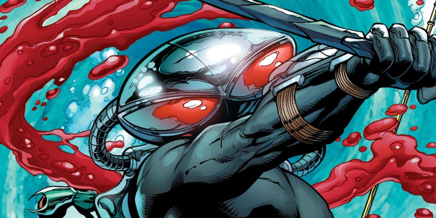 aquaman's black manta has the most ridiculous use for his helmet