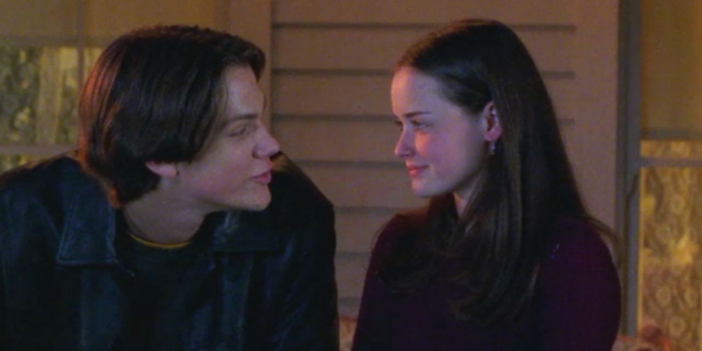 Dean and Rory talking on the porch on Gilmore Girls