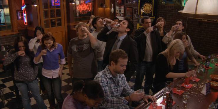 Ted-Mosby-Drinks-With-His-Students.jpg (740×370)