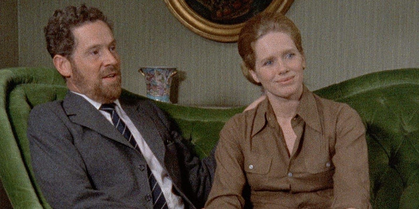 How HBOs Scenes From A Marriage Compares To The Original 1973 Miniseries