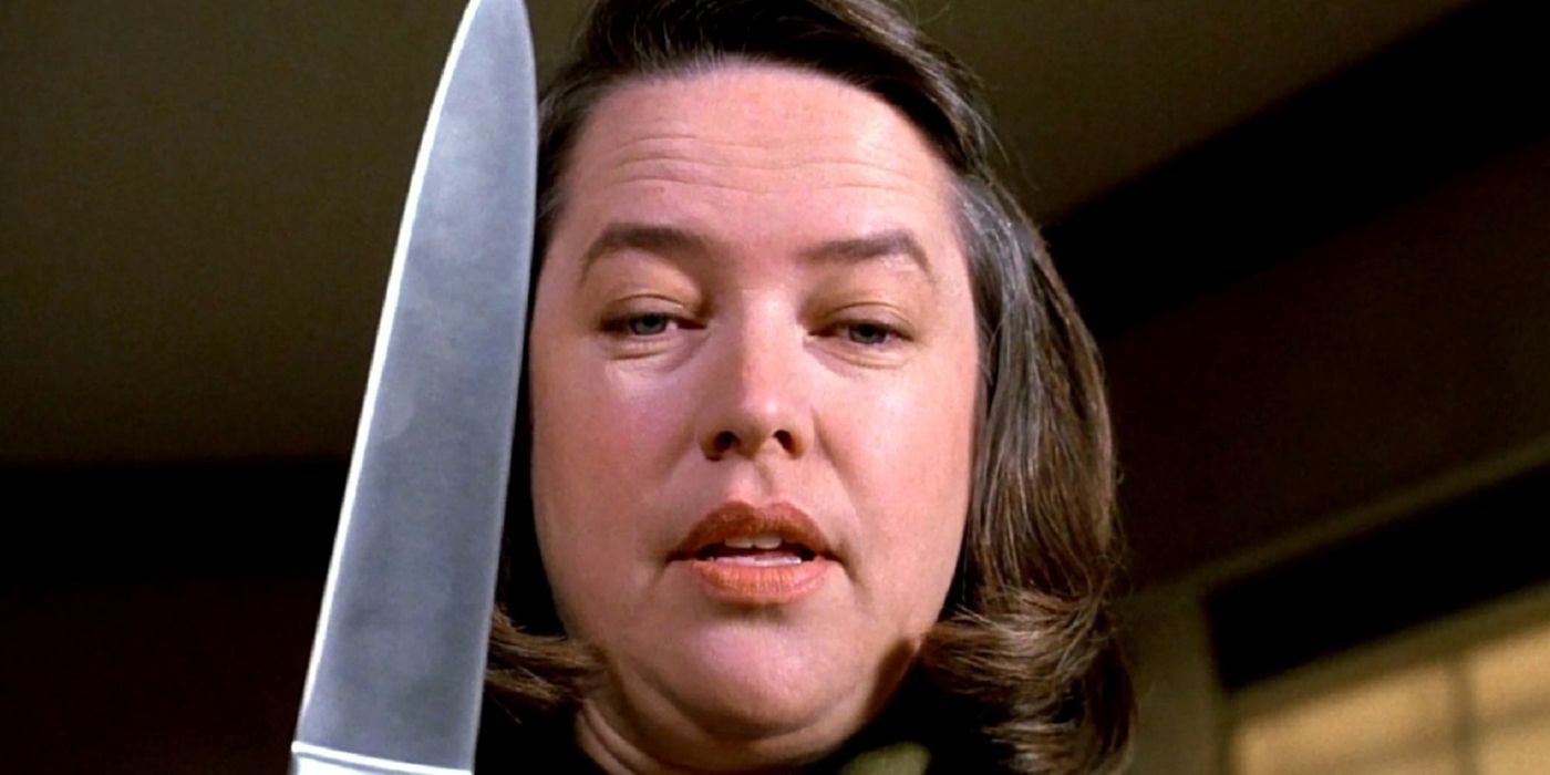 Annie Wilkes holding a knife in Misery