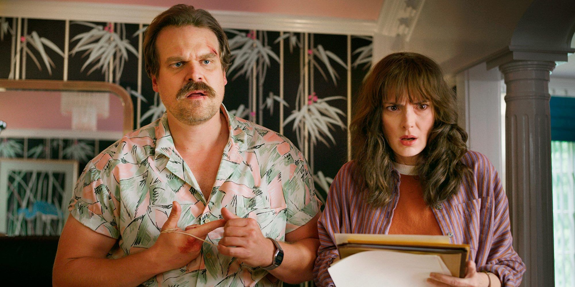 Stranger Things First Offered Hopper to Bigger Star Than David Harbour