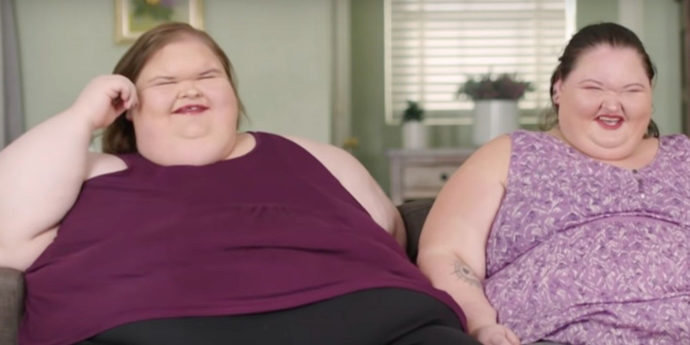 Tammy and Amy Slaton laughing in 1000 lb Sisters