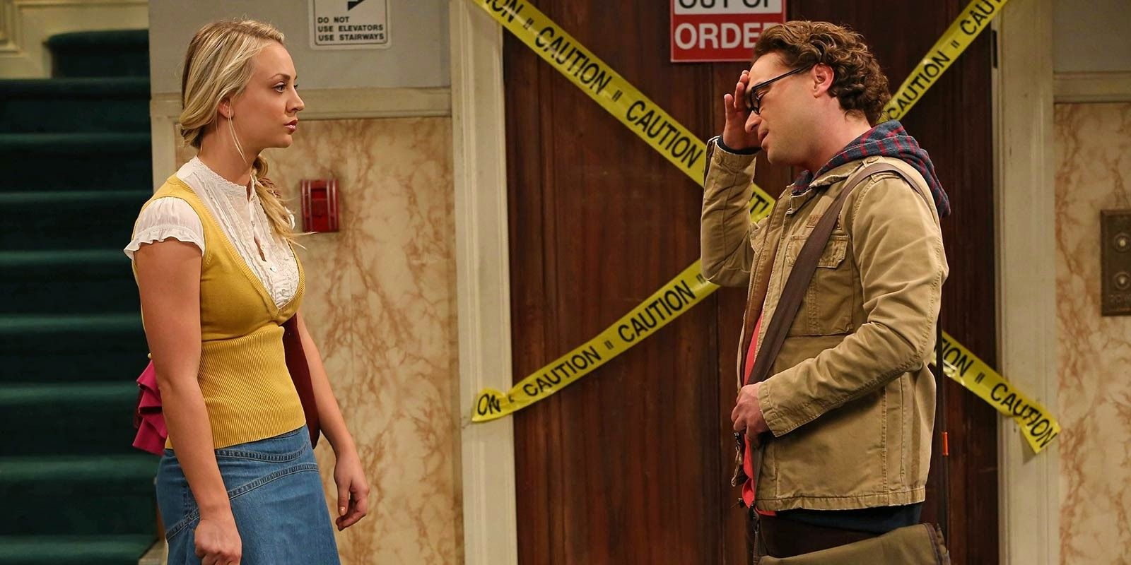 Kaley Cuoco and Johnny Galecki in The Big Bang Theory The 43 Peculiarity