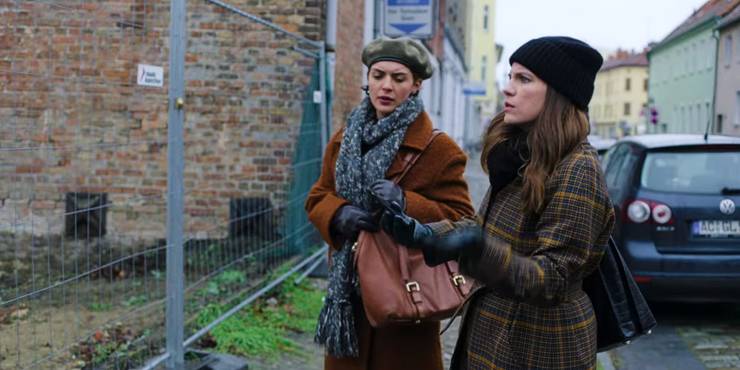 Vivians-Trip-To-Germany-Was-Organized-By-Anna-Inventing-Anna.jpg (740×370)