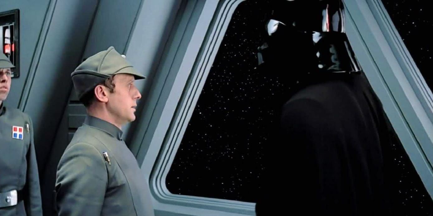 Admiral Piett talking Darth Vader in Star Wars The Empire Strikes Back