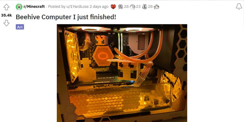 Minecraft Bees Become Cpu Powerhouses In Impressive Pc Build Minecraft Bees Become Cpu Powerhouses In Impressive Pc Build
