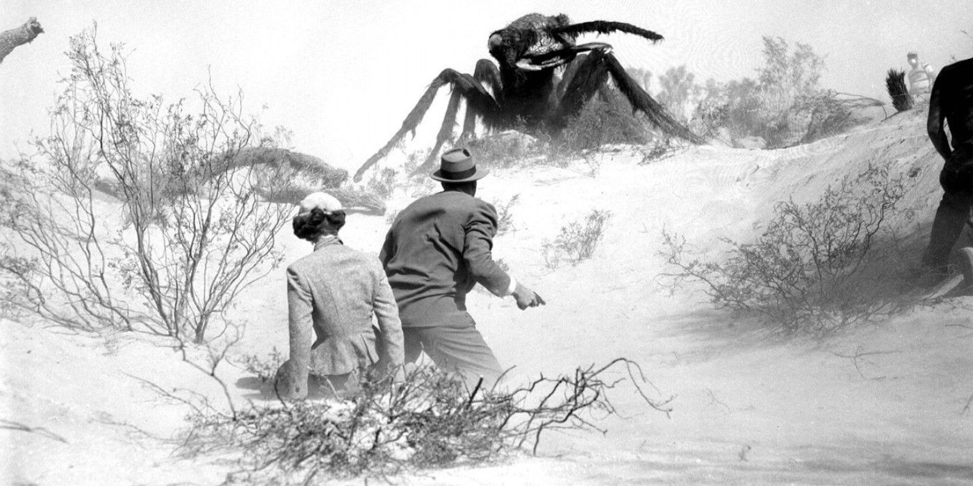 Them Movie 1954 Giant Ant In Desert With Two Unknown Characters