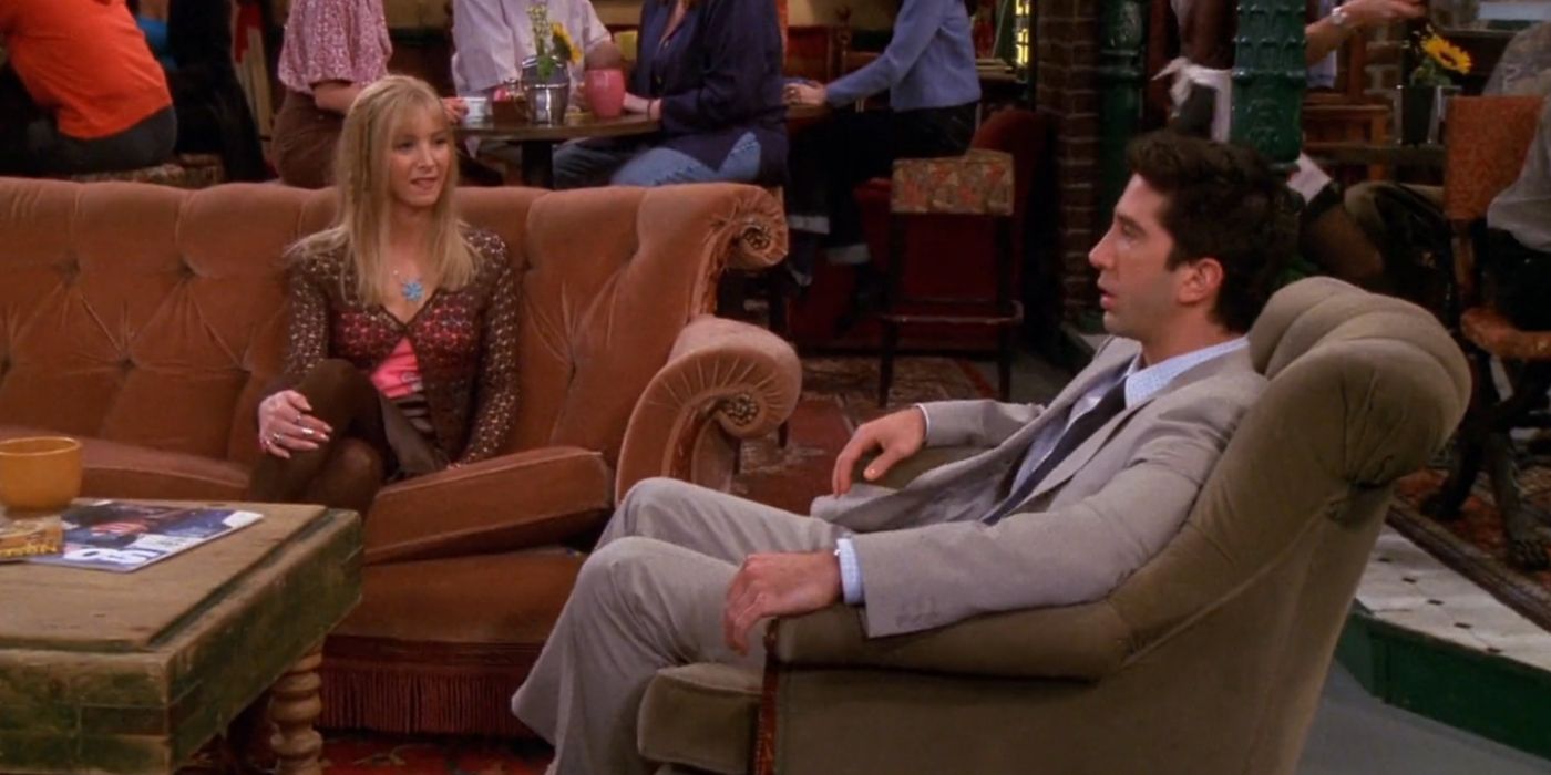 Ross And Phoebe In Central Perk