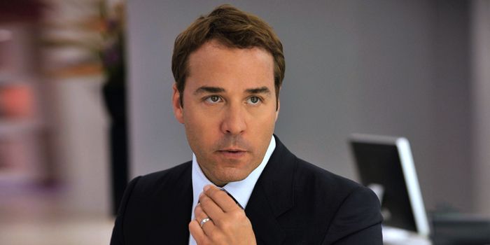 How It Was Uncomfortable For Jeremy Piven To Play Ari Gold In The Entourage Movie
