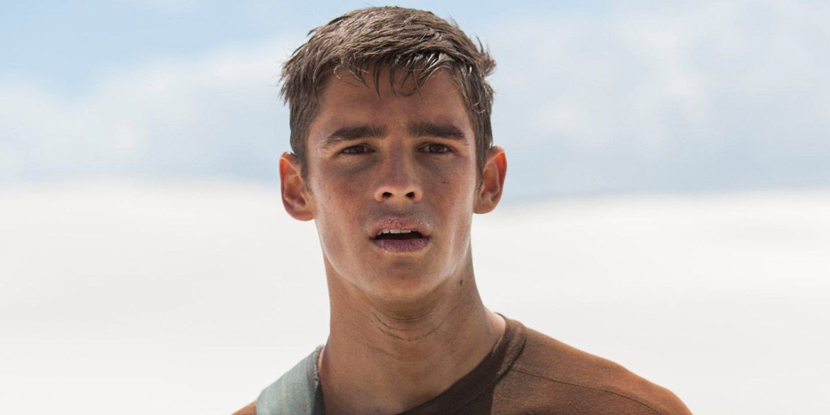 Titans TV Show Casts Brenton Thwaites as Robin