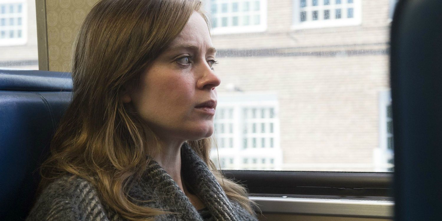 The Girl On The Train Trailer Emily Blunt Is Afraid Of Herself